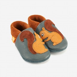 Orangenkinder Knusper das Eichhörnchen blaugrau